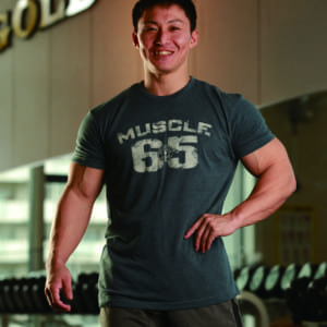 3つの素材を使った肌触り良い生地のビンテージTシャツ