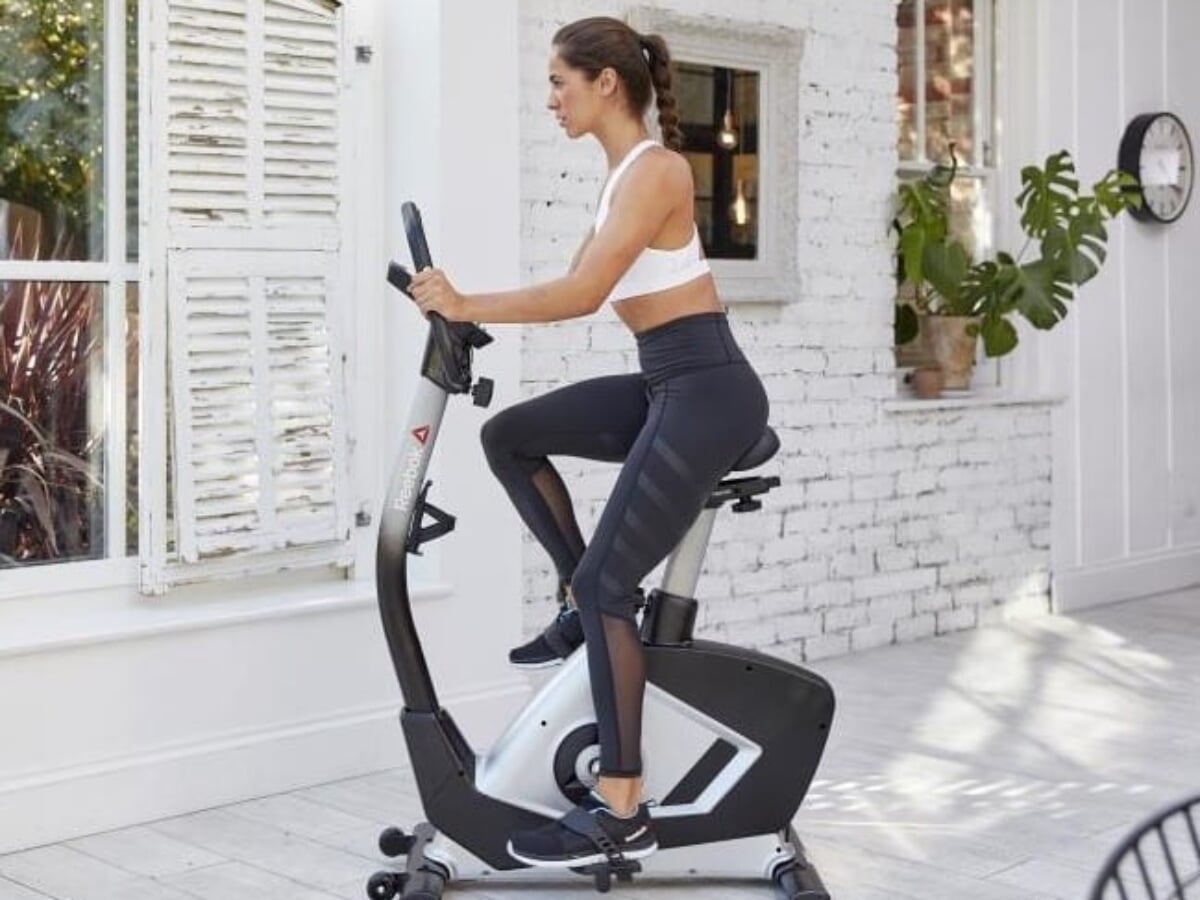 自宅で本格ダイエット！インテリアに馴染むフィットネスバイクが登場