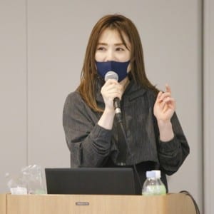 フィットネスモデルのパイオニアが説くインナーマッスルの重要性とは?