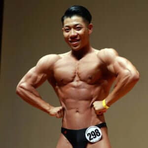 ドウェイン・ジョンソンに憧れてはじめた筋トレで優勝!若きボディビルダーが停滞期を乗り切った方法は「重量を落ちてしまった自分を認めること」