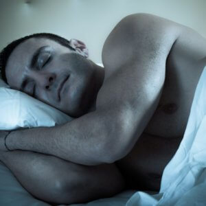 8時間未満の睡眠では筋肉は大きくなりにくい!?睡眠時間とテストステロンの関係