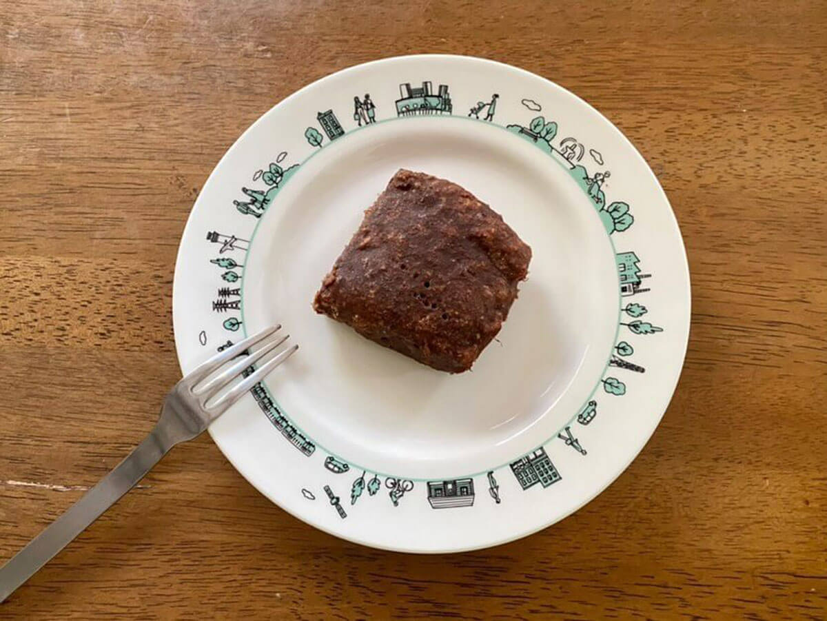 超簡単!【筋トレお菓子レシピ】『焼かないオートミールブラウニー』の作り方