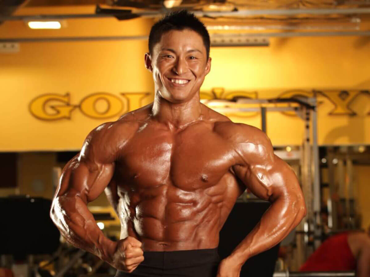 【初心者にもおすすめ】腕を鍛える効果的な筋トレメニューとは?ボディビル世界王者が伝授