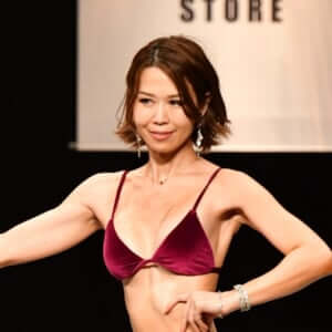 『トレーニングは一番の美容！』高い志でボディコンテストに挑み続ける美ボディママさん