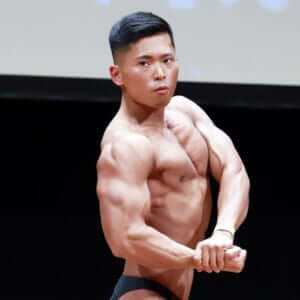 3年間ケガに悩まされながらも完成度の高い筋肉美をつくった公務員