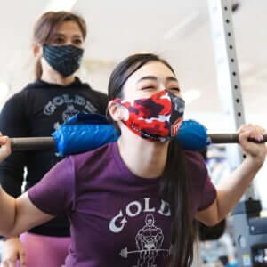 美人プロレーサー塚本奈々美が美尻を目指し肉体改造に挑戦!
