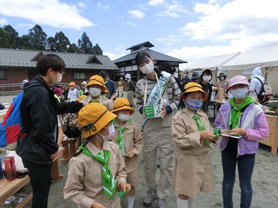 ミス日本みどりの女神