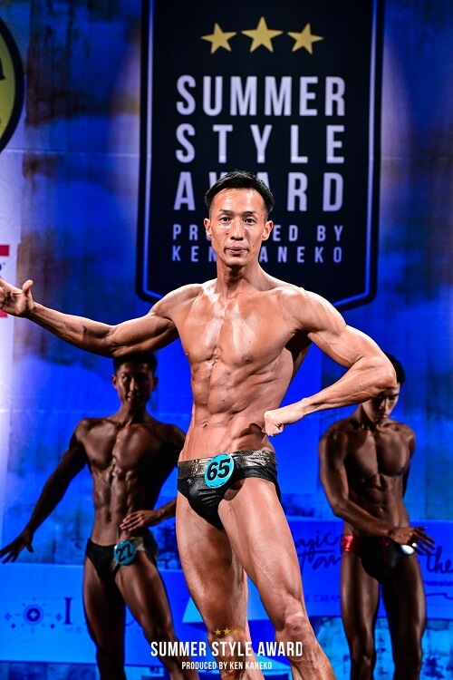 SPORTS MODEL tall