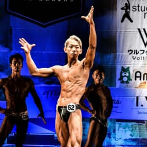 ぶどう農家がコツコツ作り上げた筋肉ボディでサマスタ大阪大会総合優勝!