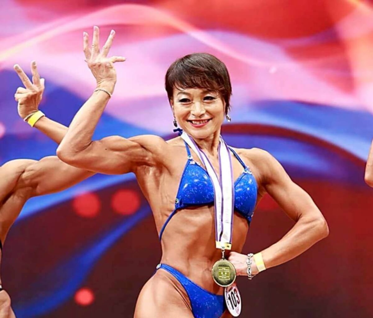 60歳以上級のマスターズビキニ初代女王が誕生！「トレーニングも大会