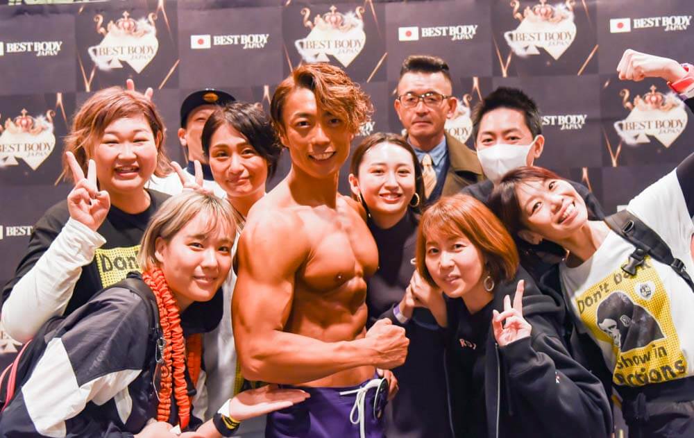 応援にきた皆さんと