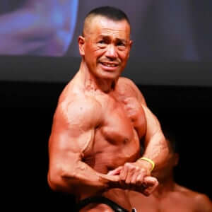 62歳のベテラン上山成昭が18年ぶりにボディビルの全国大会に出場!