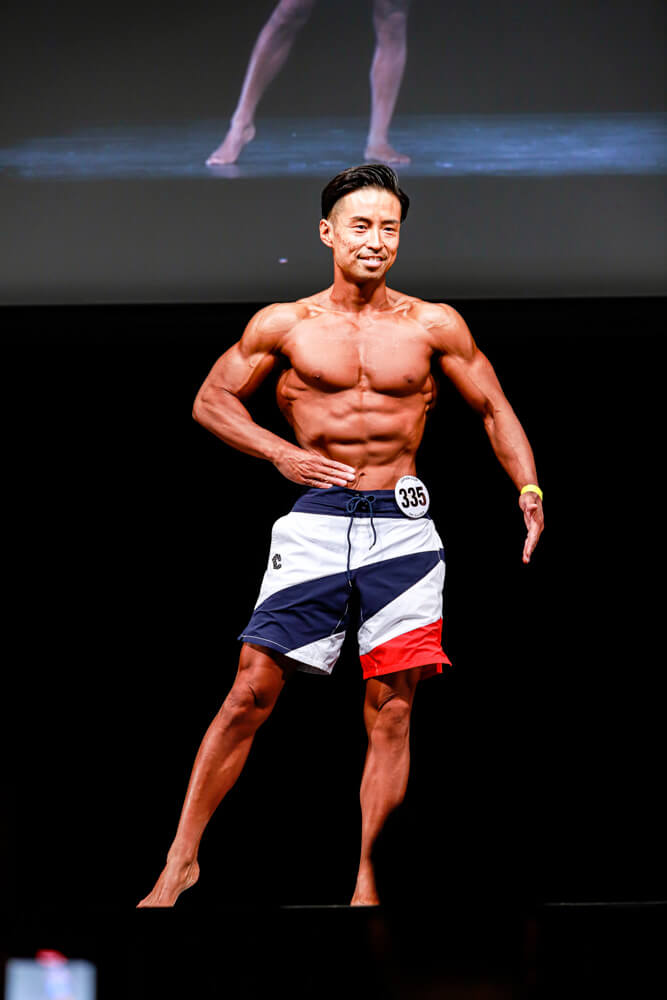 高橋秀嗣さん