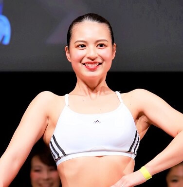 華奢な身体を卒業して キュッと鍛えたお尻に変身！