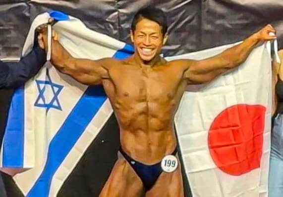 岡田隆氏