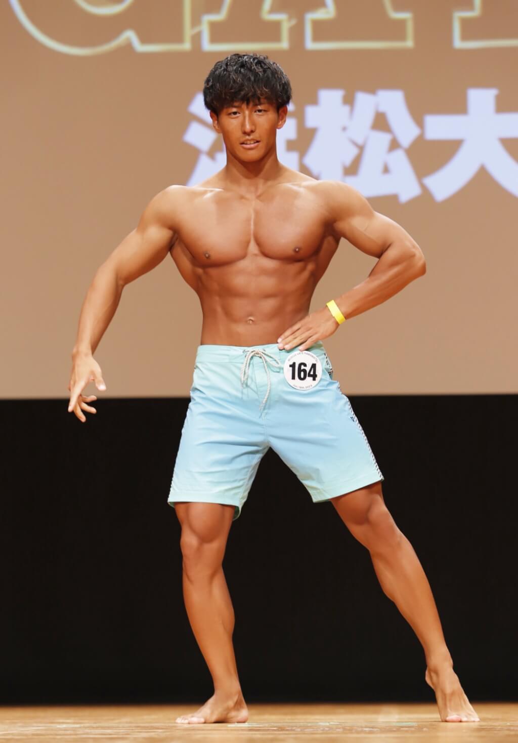 辻大成さん（メンズフィジーク）
