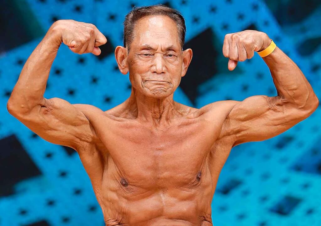新設！ボディビル“85歳以上級”の初代日本王者はレジェンド金澤利翼