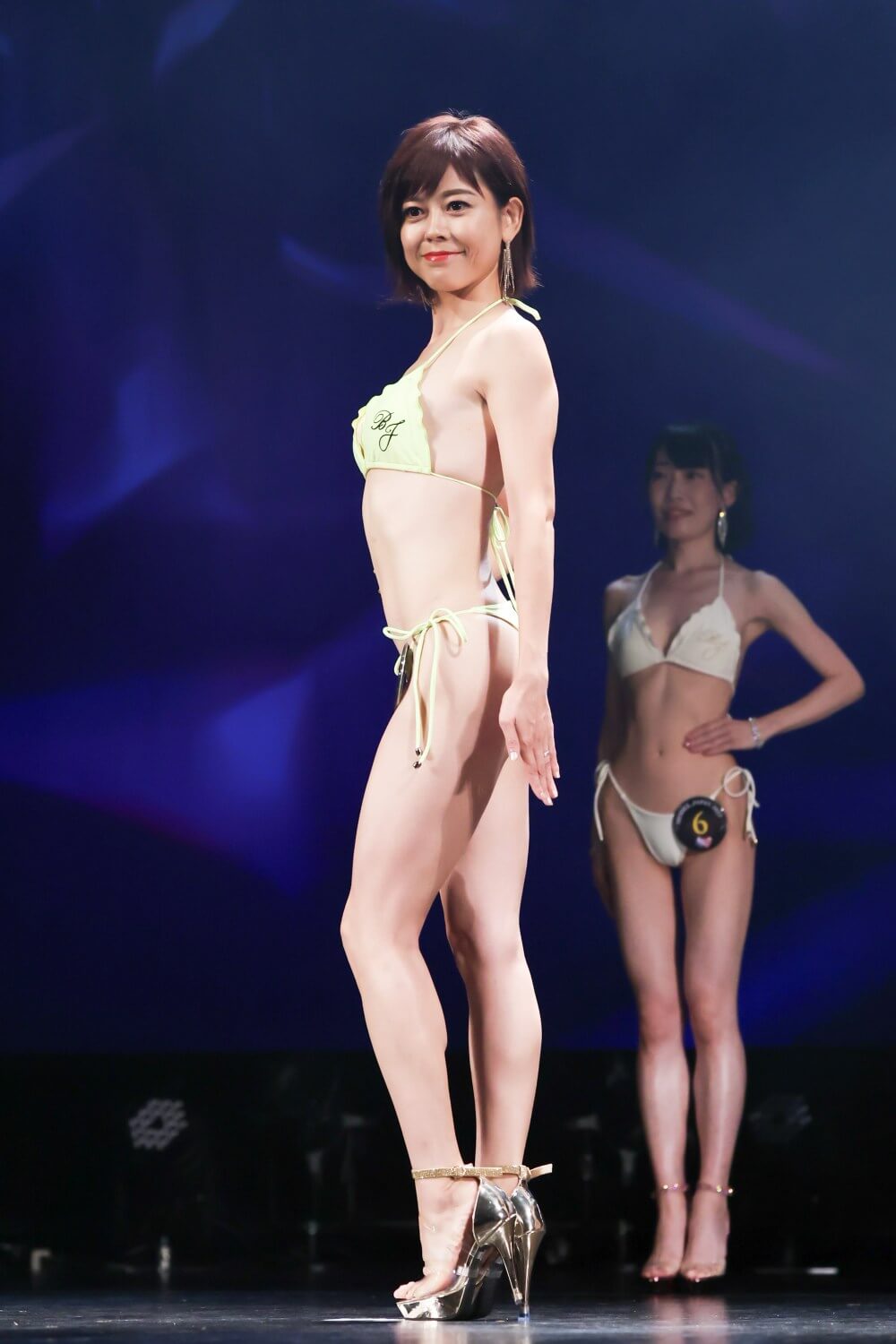 久下真以子さん