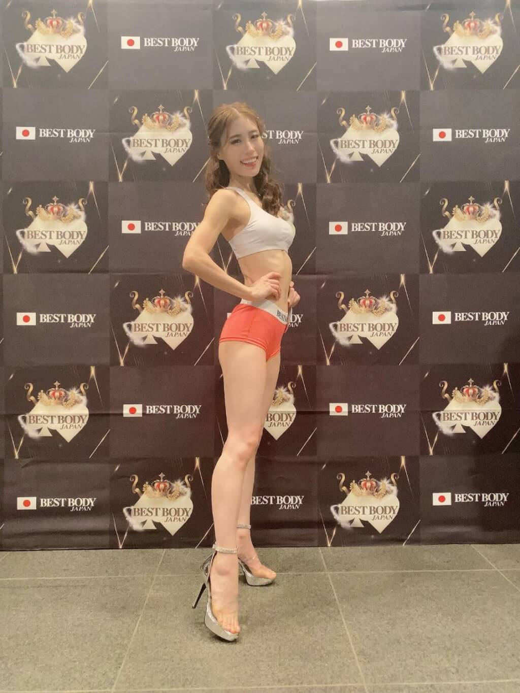 高倉桃子さん