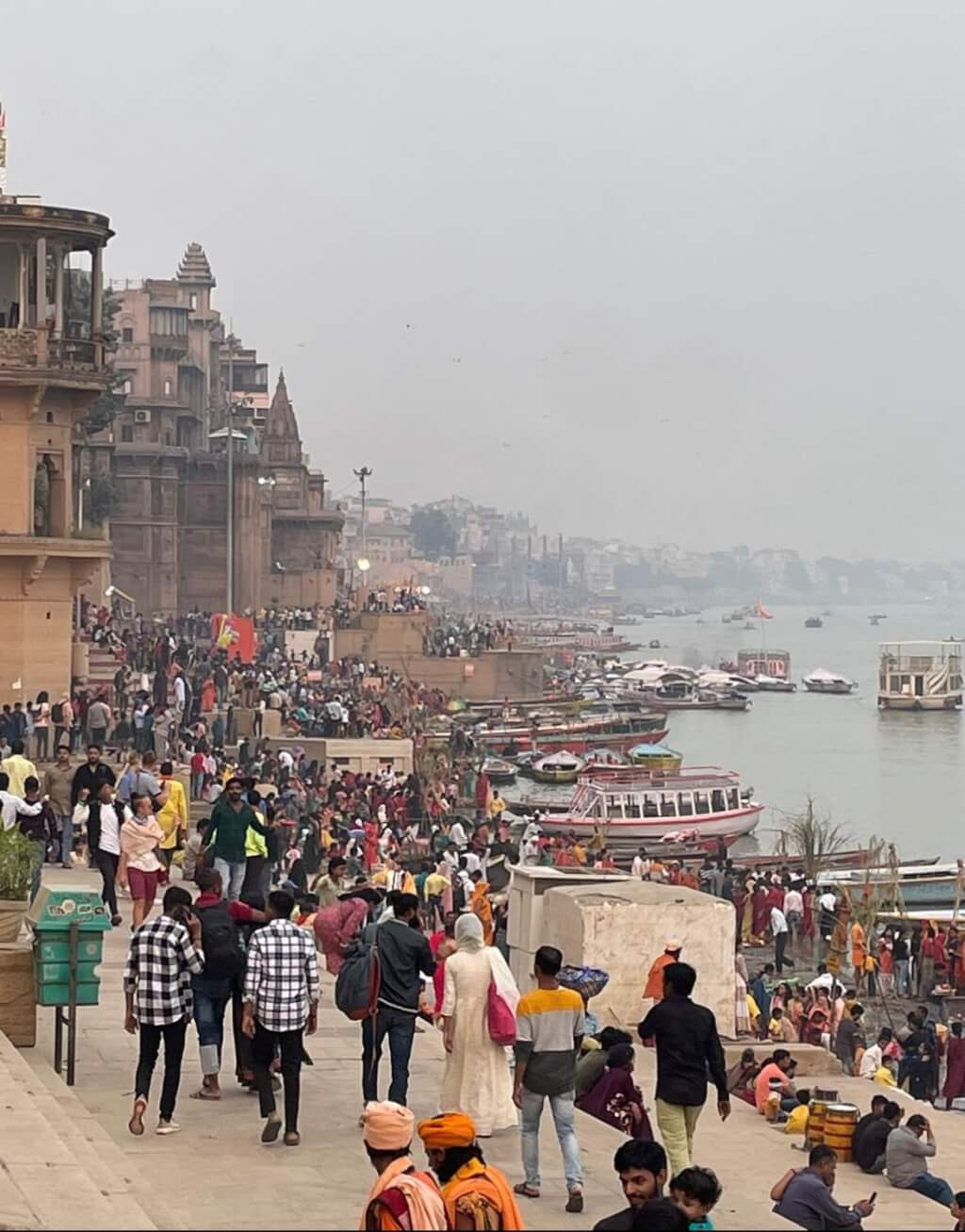 インド・ワラナシでの風景
