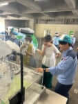 ミス日本「水の天使」安井南が両国ポンプ場の見学ツアーに参加