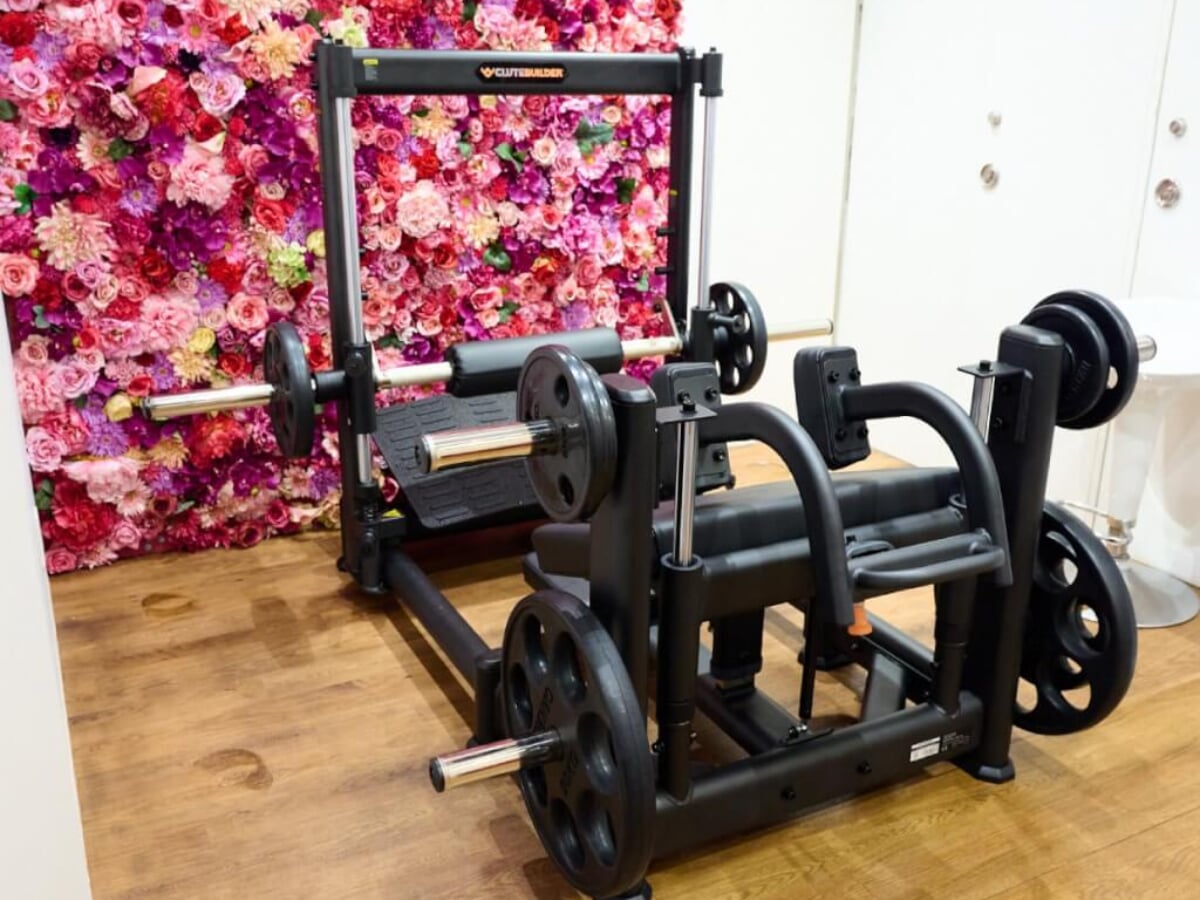 SPICE UP FITNESS」が日本初の最新ヒップトレーニング専用マシン全5