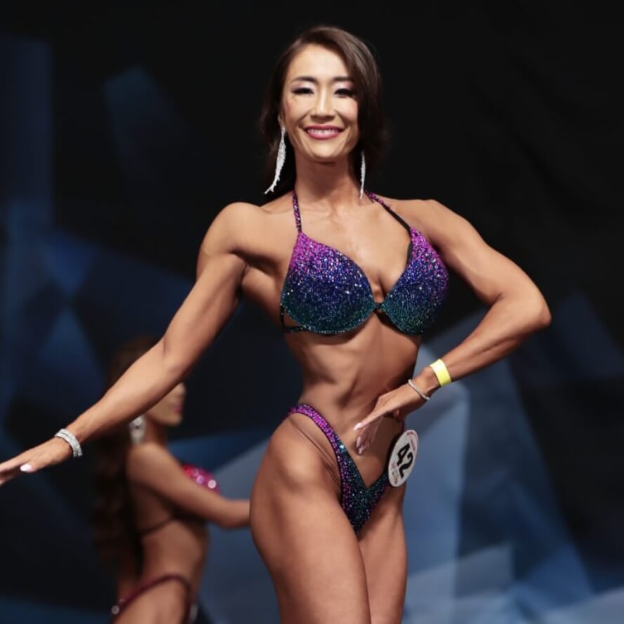 2児のシングルマザーがビキニ日本大会で優勝 子育て、仕事と両立し