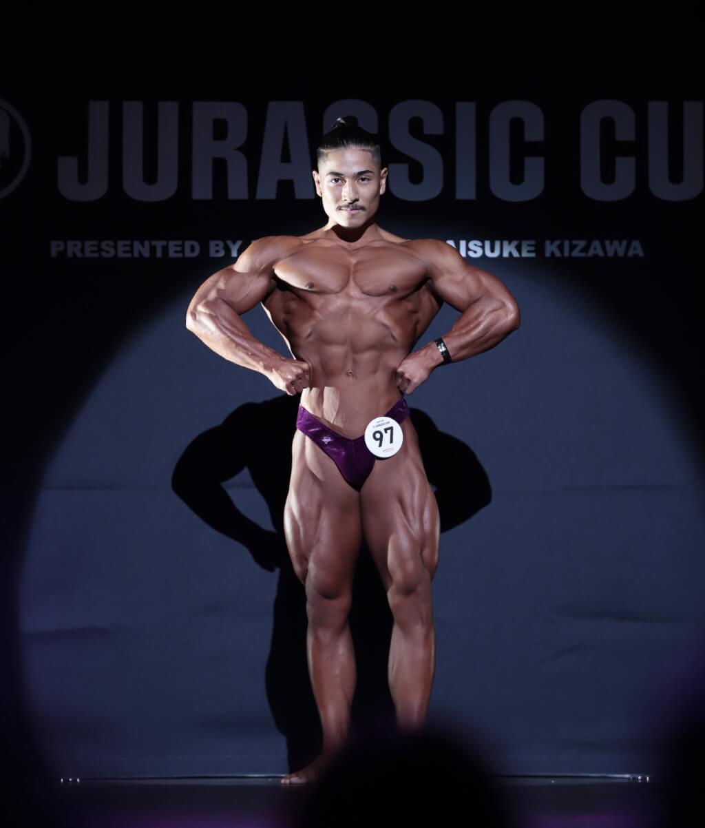 真栄里光選手