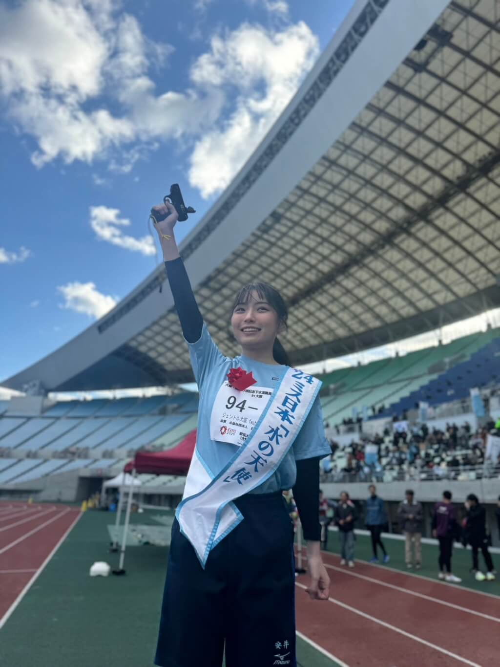 安井南さん