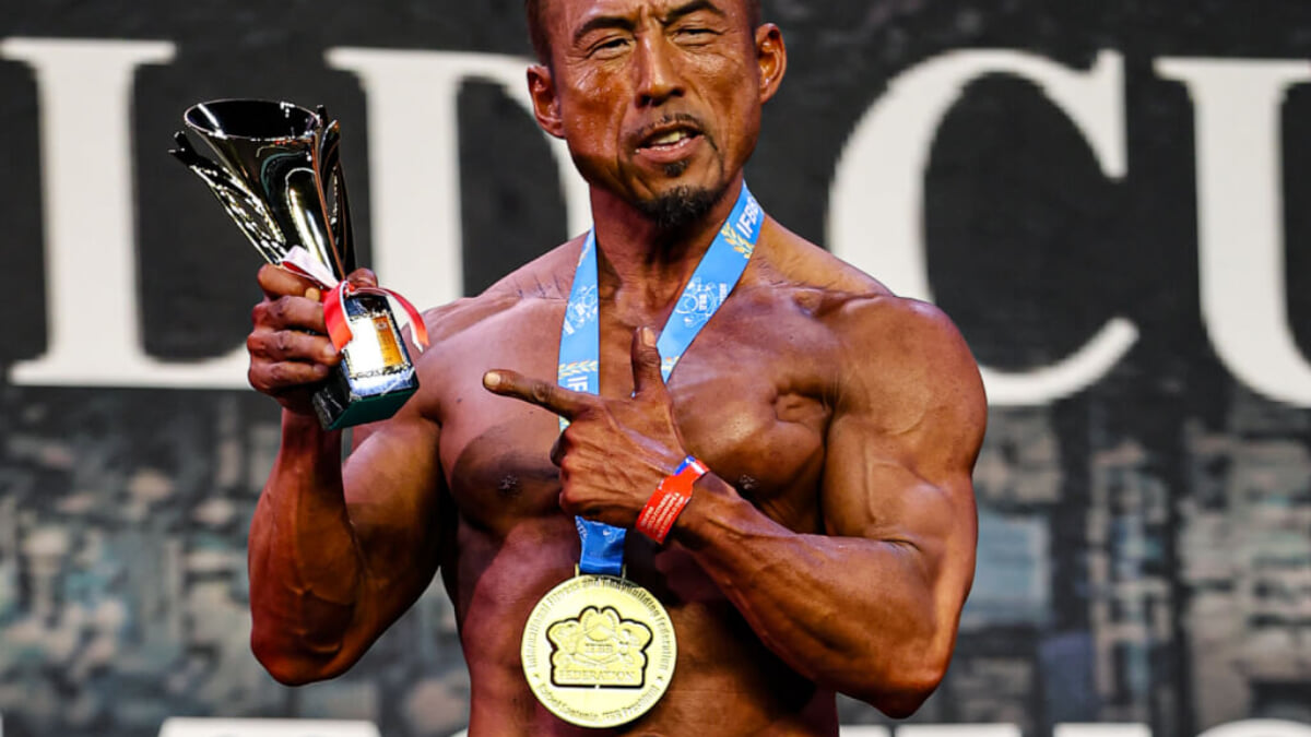 52歳・井上裕章がクラシックボディビルで日本人第1号となる金メダルを
