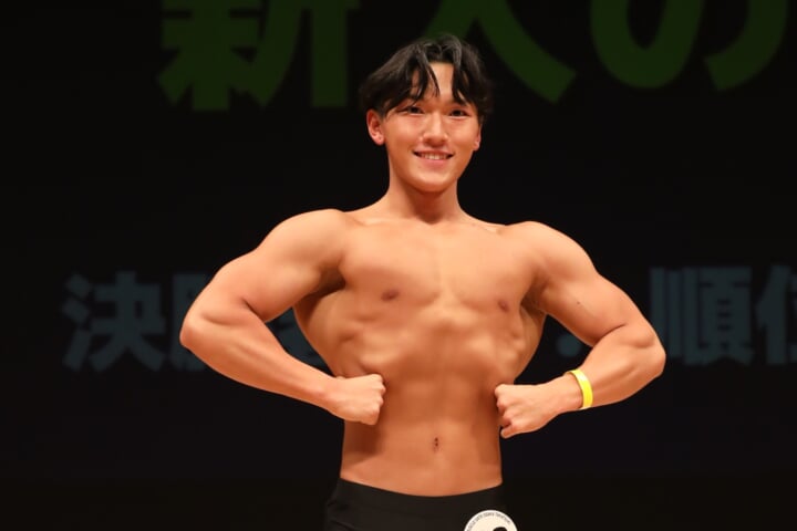 長谷川晃乙さん