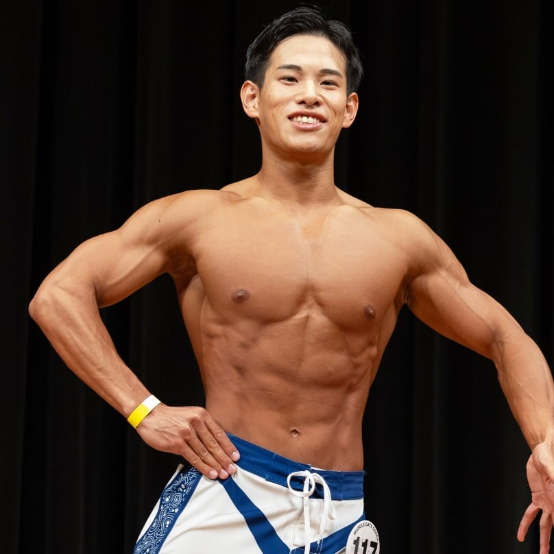 運動は最高の処方箋」28歳の現役医師がボディコンテストに初挑戦 解剖