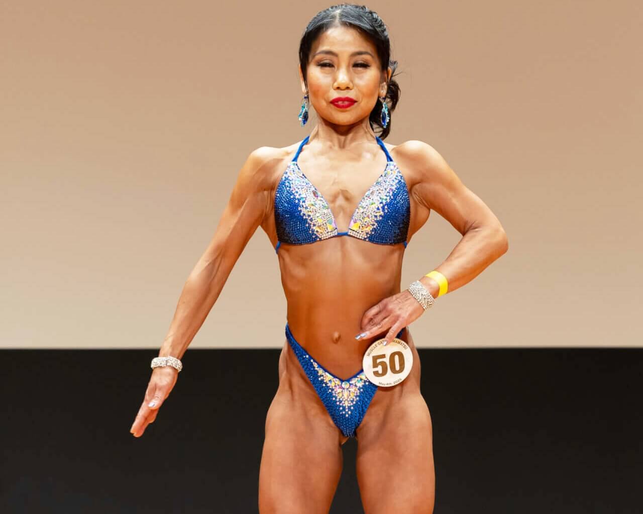 ゾウみたいな脚」と心ない言葉を浴びた悔しさを糧に 身長148cmの50歳が