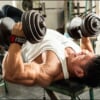 垂れ下がるほどの”大胸筋を作った、ダンベルフライなどのトレーニング方法【解説！怪物・扇谷開登の超高密度トレーニング】