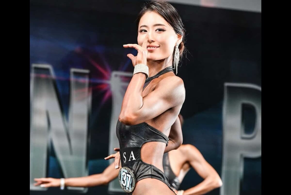 高倉桃子さん