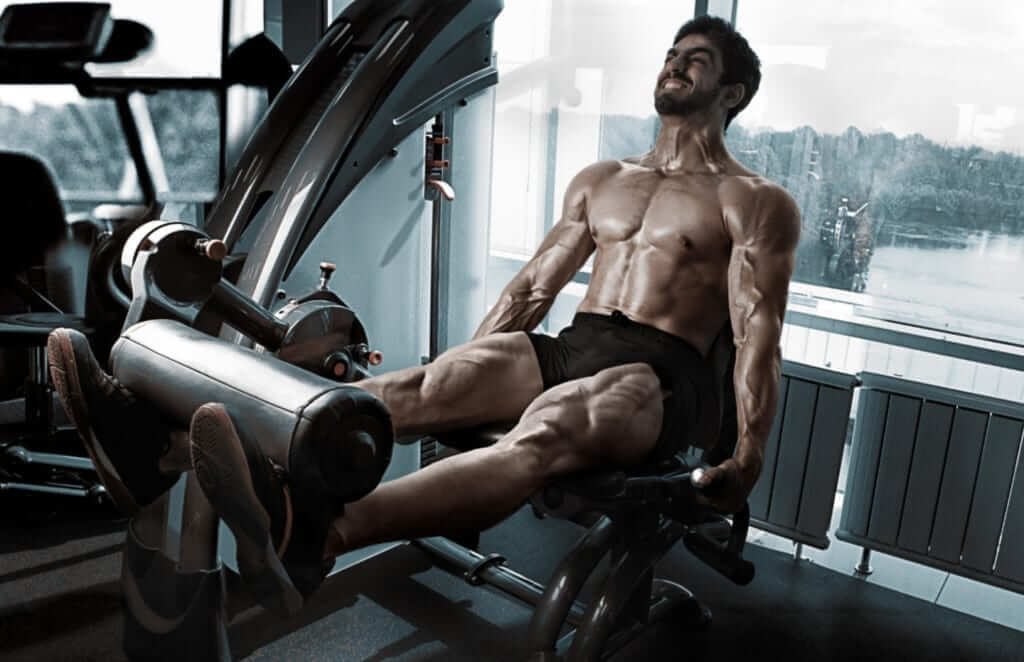 【脚トレ】は全身に効果あり!ダイエット、基礎代謝向上、血流改善、成長ホルモン分泌による全身の筋力アップ、ヒップアップまで、筋トレ効果抜群!