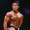 肩の筋トレに必須の「バーベル・ショルダープレス」のやり方を日本ボディビル選手権王者・相澤隼人選手が徹底解説！怪我を防ぎ、大きな肩を作る極意とは？