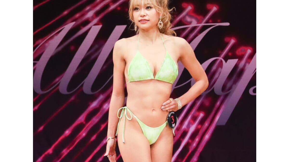 コンテストビキニ　【1回使用】 筋トレで心身の不調から脱出した36歳・セラピストがボディコンテスト