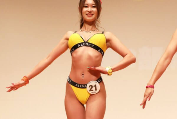 岡野千紘さん