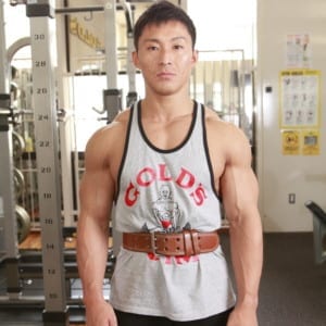 意外と知らないトレーニングベルト(パワーベルト)の正しい付け方【動画解説付】