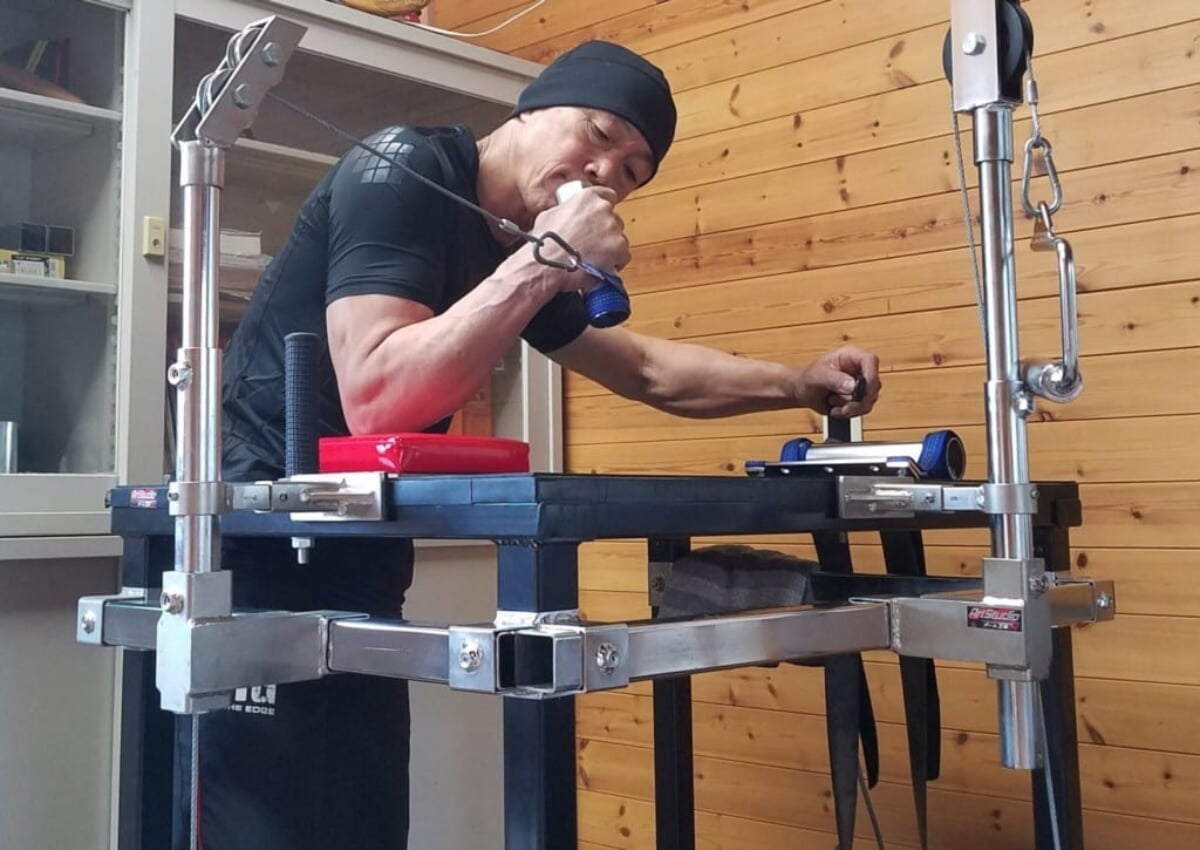 ア―ト工房Kの前腕を鍛えるトレーニング器具