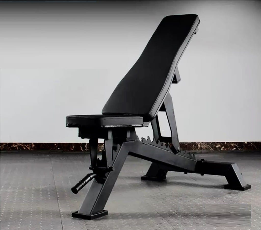 上級者も絶対的な安心感をもって高重量トレーニング可能なアジャスタブルベンチ Fitness Love