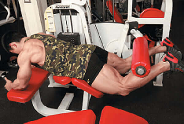 【大腿二頭筋の筋トレ】デッドリフトなどハムストリングスの鍛え方をボディビル世界王者・鈴木雅が解説