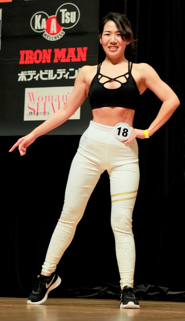 体重70 目前 痩せなきゃ で始めた筋トレで美ボディコンテスト優勝 Fitness Love