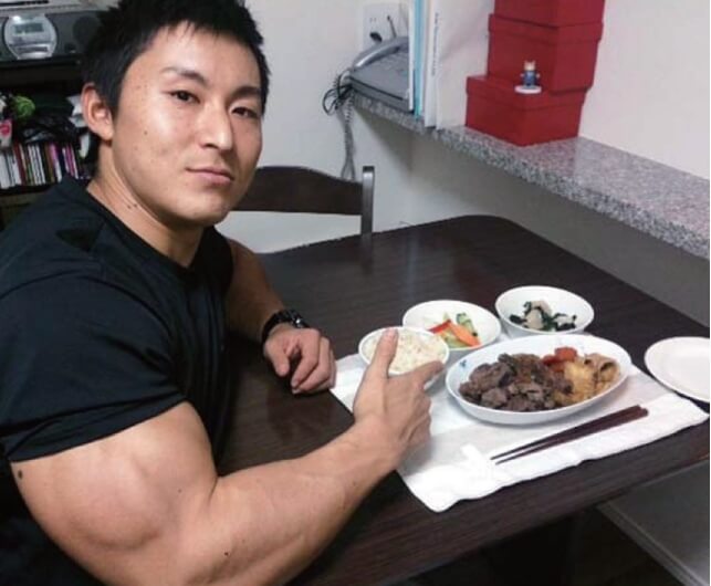 増量筋肉飯 身体を大きくするなら肉よりご飯 ポテチはふりかけ 昔は白米を１日９合食べていた 鈴木雅 Fitness Love