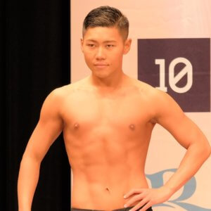 決勝進出で会場を沸かせた朝倉海チャンネルの“サイトウくん”。筋肉コンテスト初出場で魅せた肉体美とは？