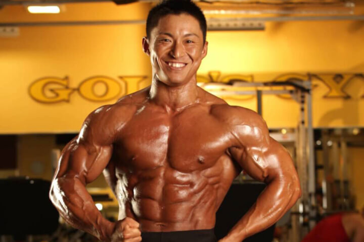 【初心者にもおすすめ】腕を鍛える効果的な筋トレメニューとは？ボディビル世界王者が伝授