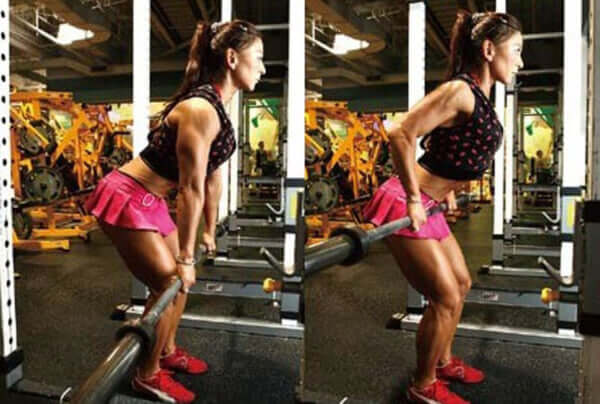 【女性向け】背中の筋トレ種目とは？くびれを作るための全身トレーニングをスタジオインストラクターが伝授