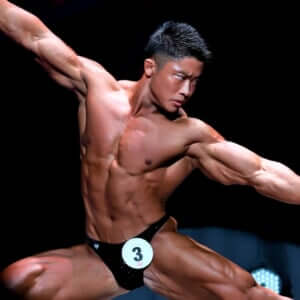 内転筋、ハムストリング、そして大きく強いお尻の筋肉を鍛える方法を脚男とミライモンスター・相澤隼人選手が伝授