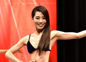スレンダーな美ボディモデルの仕事への活力は筋肉系コンテスト出場 Fitness Love